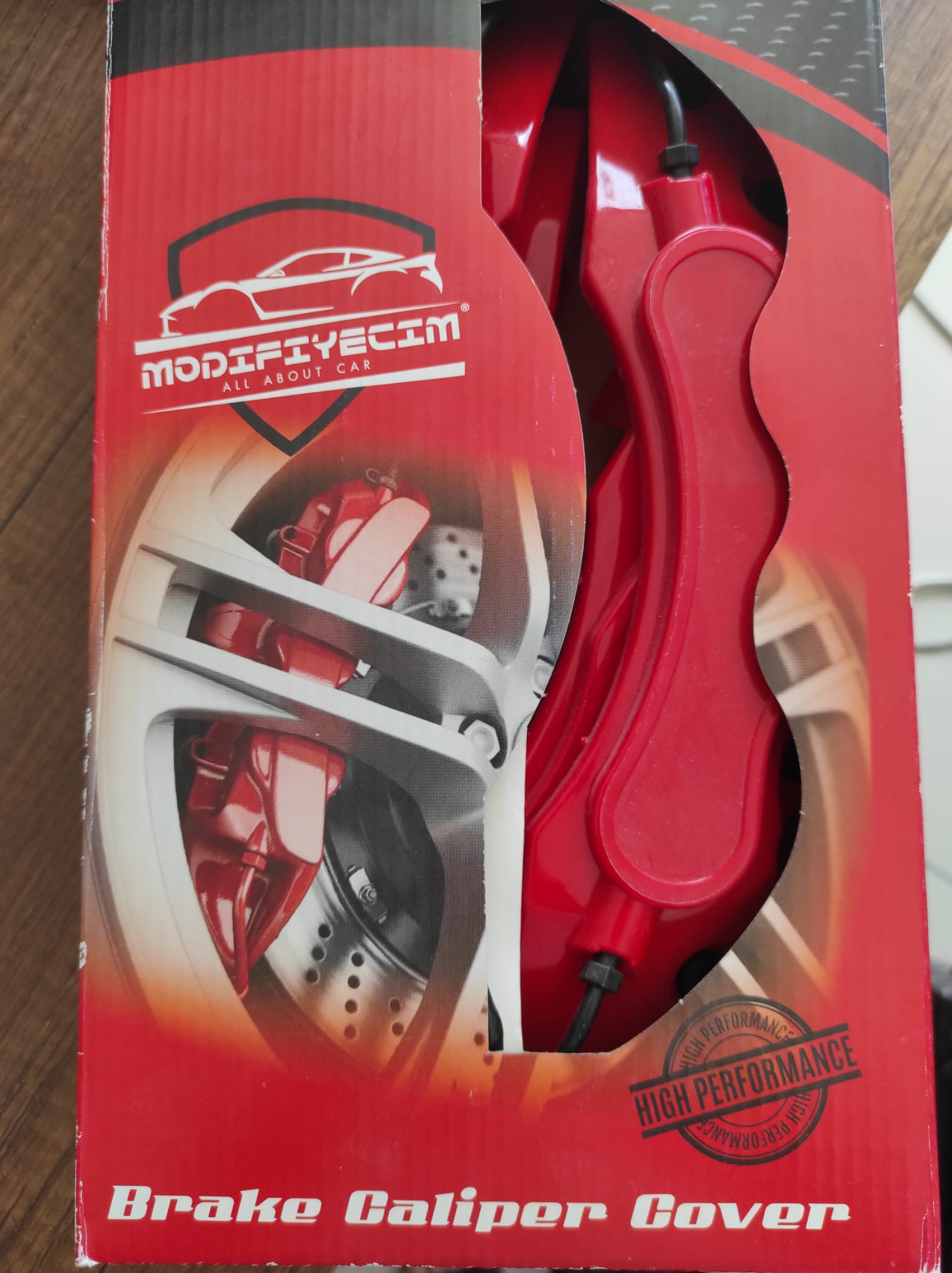 Kırmızı Fren Kaliper Kapağı Seti 4'lü | Universal Uyumlu Kaliper Kapakları - Dayanıklı ve Şık Tasarım

