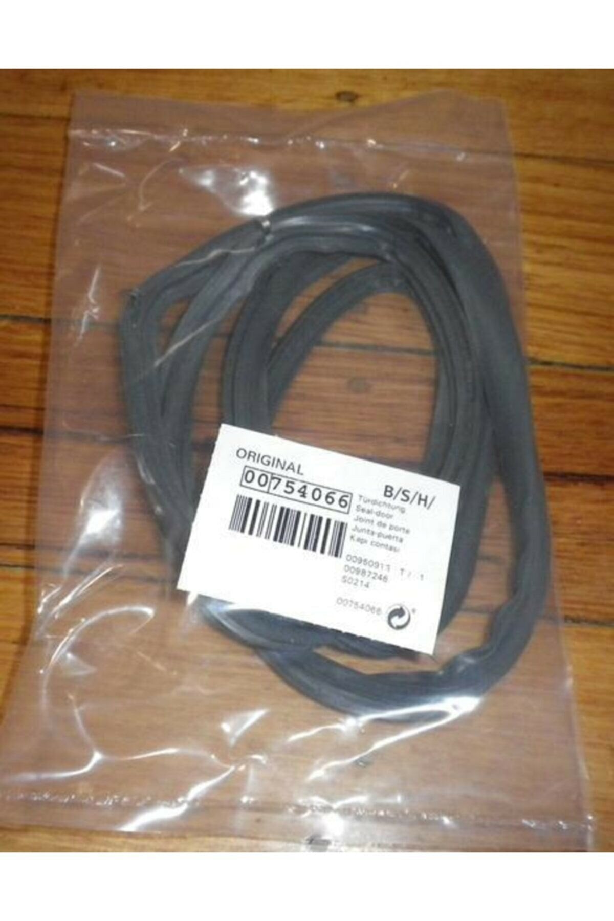 "Electrolux AEG, Oven Door Gasket, Oven Rubber Seal, 140043543028, Compatible Oven Models, 4055352589, 140043543010, 754066, 420756, 658558, 651944, Oven Spare Parts, Oven Maintenance, Durable Oven Gasket, High-Quality Seal, Kitchen Appliance Parts